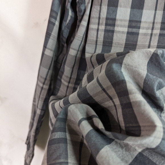 Carhartt Men Long Sleeve Medium Button Up Plaid Shirt Gray Collared Top - Picture 11 of 11